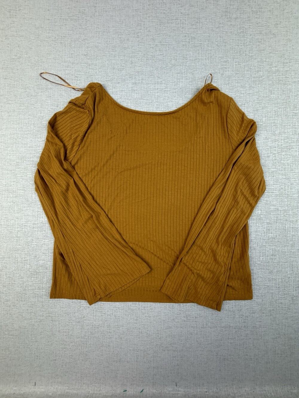 Who What Wear Women’s Large Mustard Ribbed Cold Shoulder Long Sleeve Top